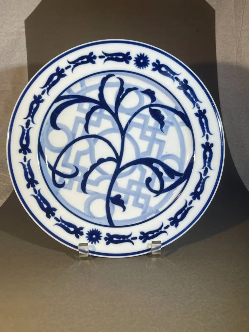 1 Bombay Blue and White Salad Plates WINDSOR FABRIQUE EN CHINE 11” (746)